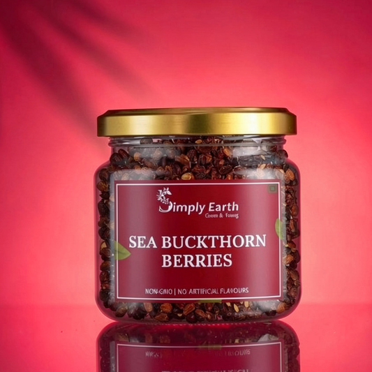 Simply Earth Sea Buckthorn Berries | 100% Natural & Non-GMO | Rich in Vitamin C, Omega 7 & Antioxidants | Boosts Immunity, Skin Glow & Hair Health | No Artificial Flavours - 60g